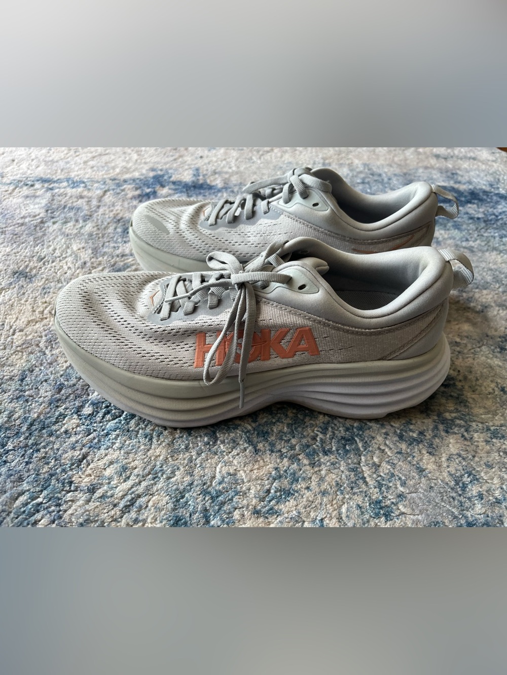Hoka Bondi 8 Light Gray Athletic Sneakers with Coral Logo